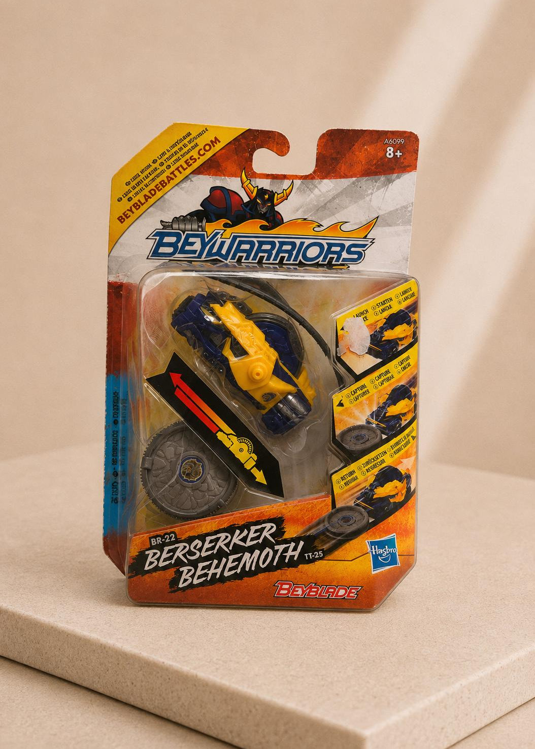 BeyWarriors Berserker Behemoth BR-22 TT-25 – Hasbro Beyblade